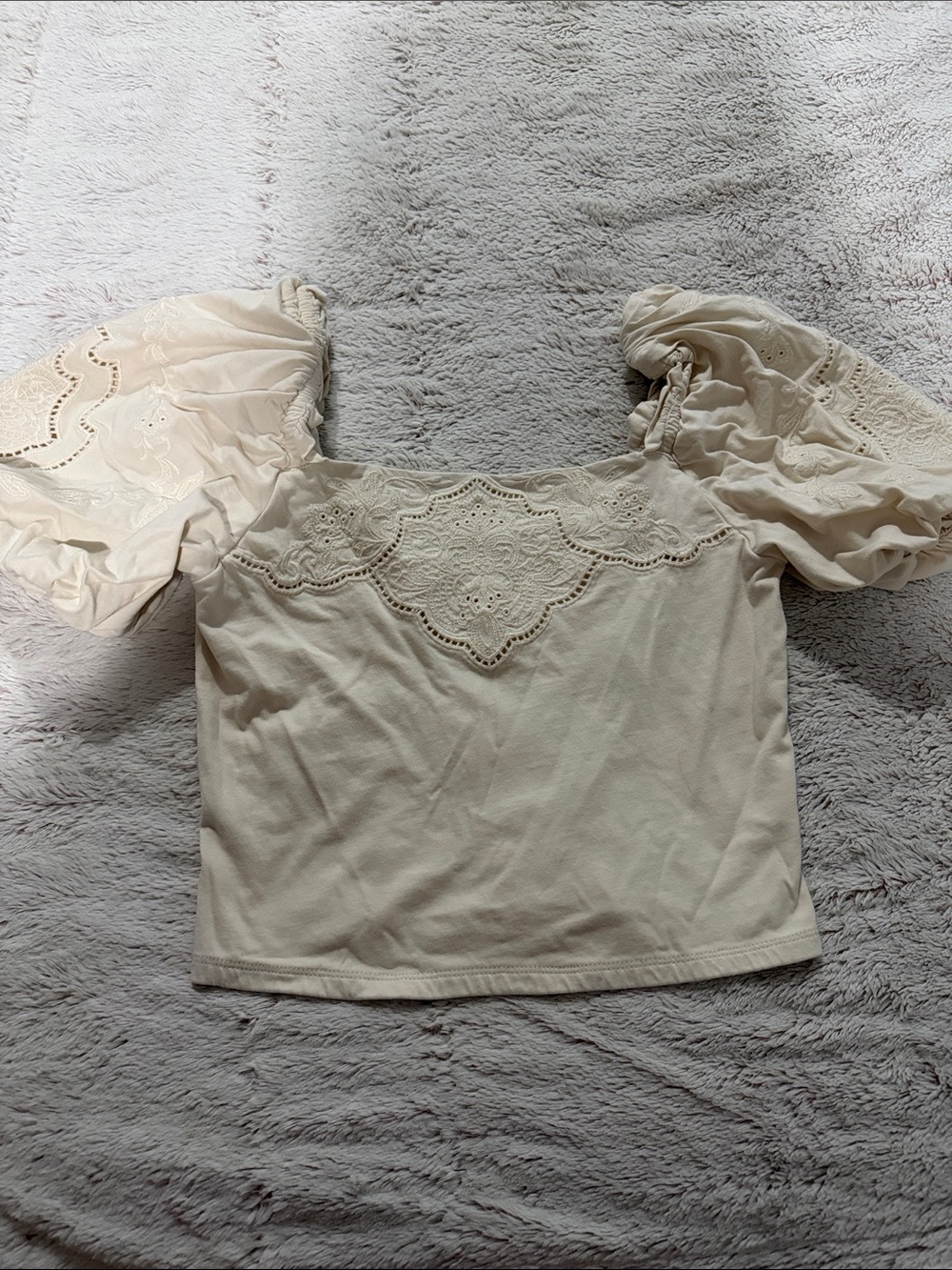 Express Eyelet Puff Sleeve Crop Top - Cream